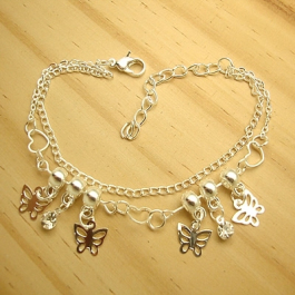 bijouterias baratas pulseira em metal na cor prata pingente borboleta strass - tamanho 20 cm